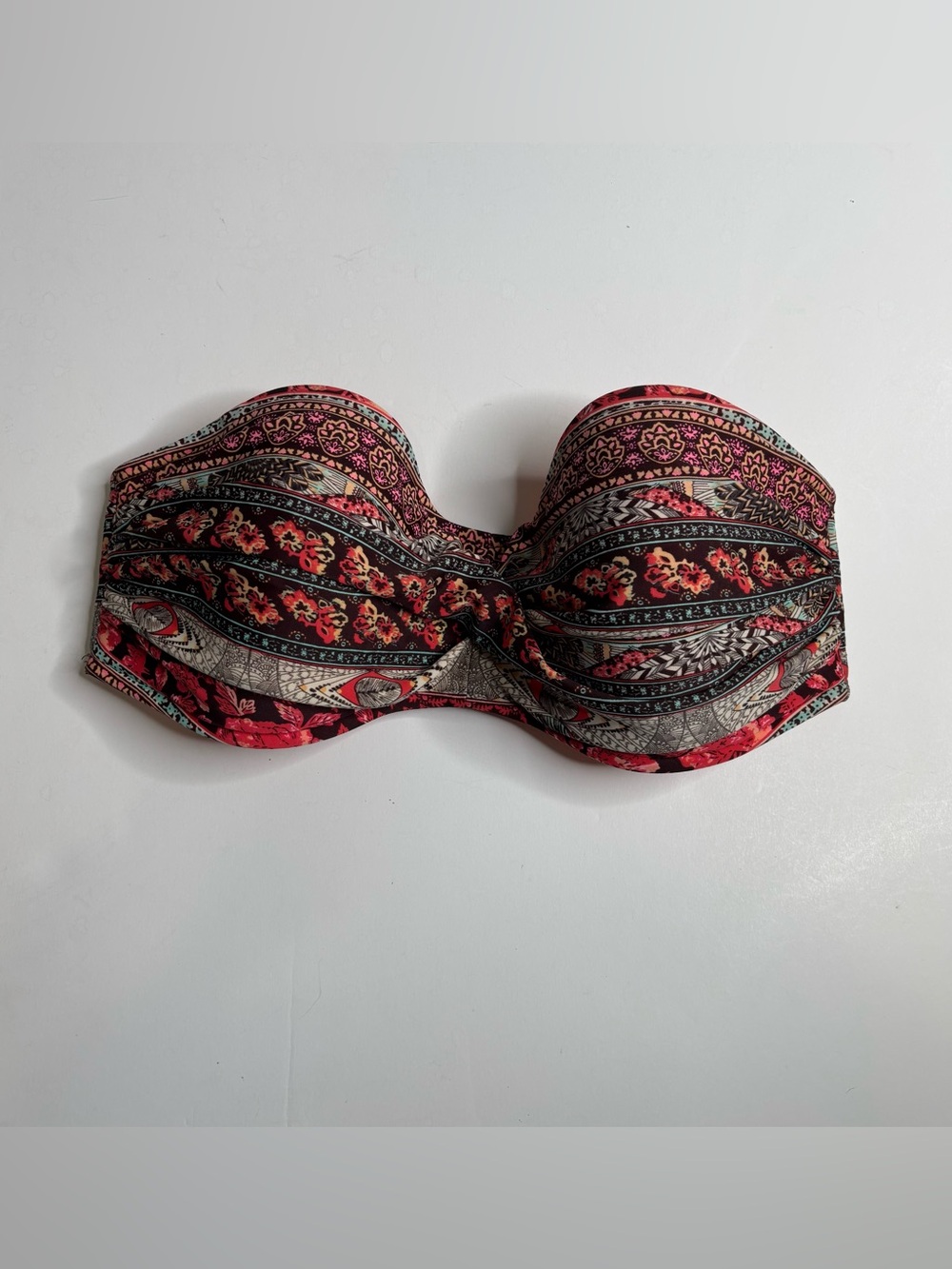 Eidon Boho Bandeau Bikini Top Strapless Size M.
